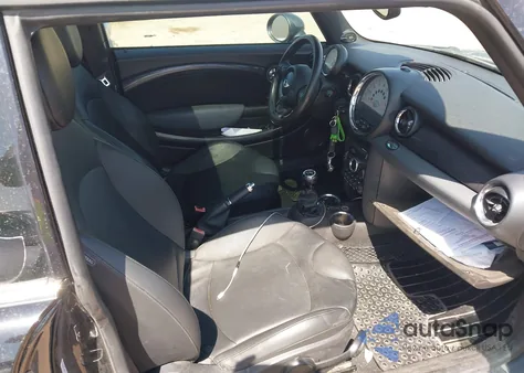 2011 Mini Cooper S из США, поврежденный, VIN WMWSV3C59BTY22068